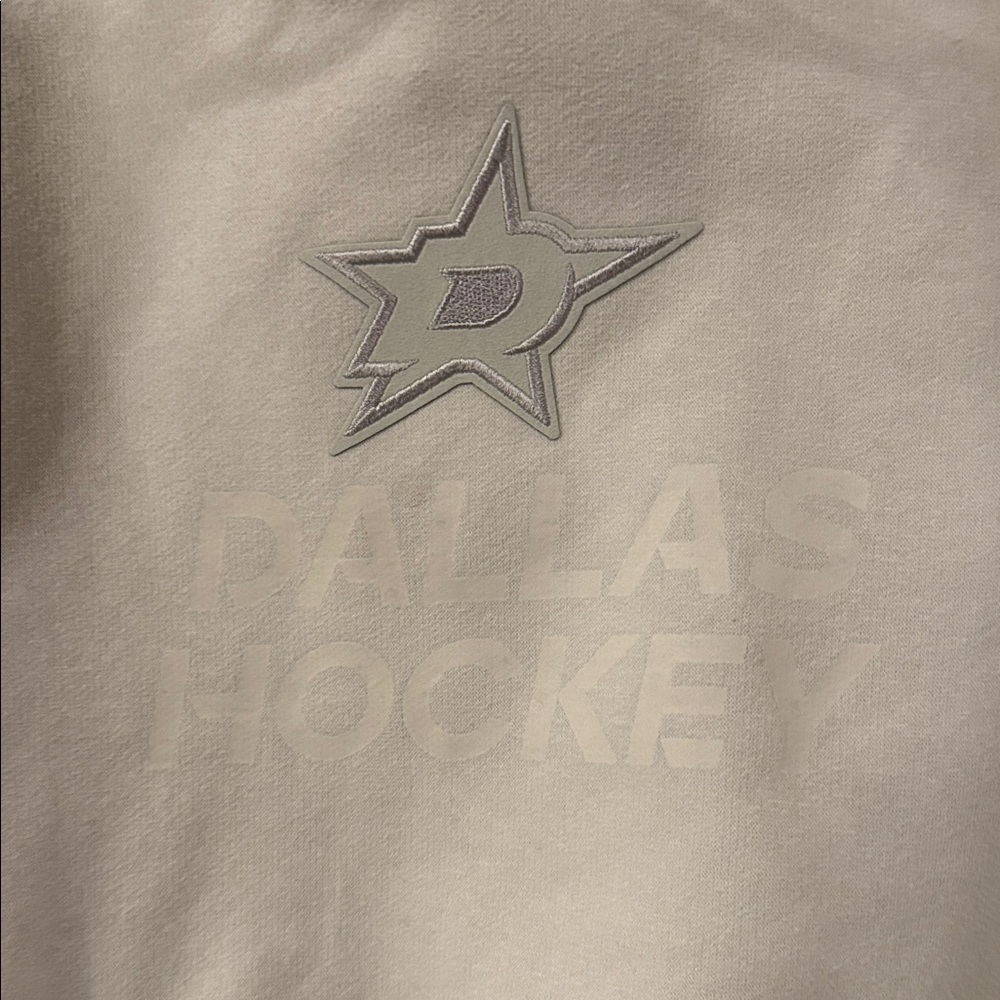 Fanatics NHL Dallas Stars Authentic Pro Cream Hoodie size S never worn - Picture 3 of 10